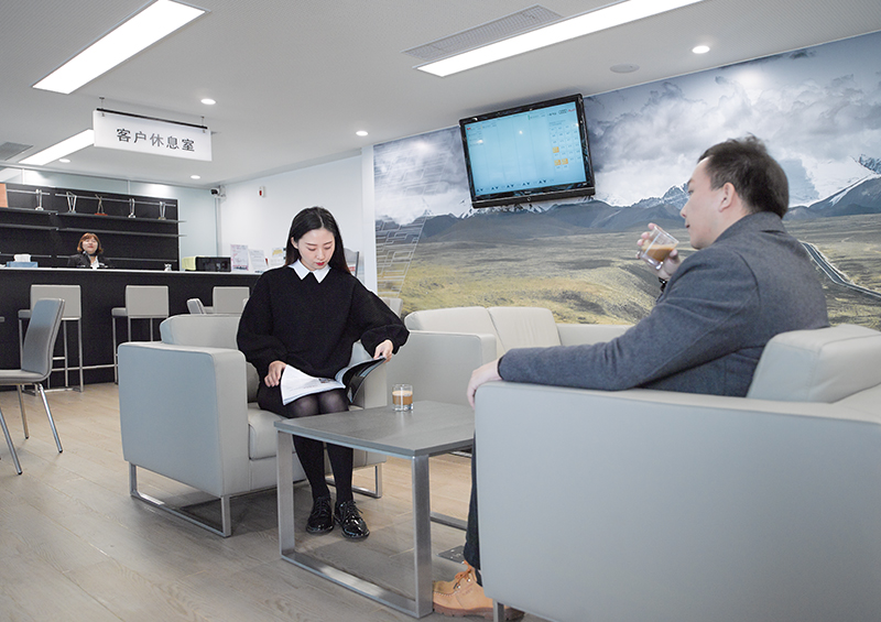 AG卡卡湾厅-奥迪5